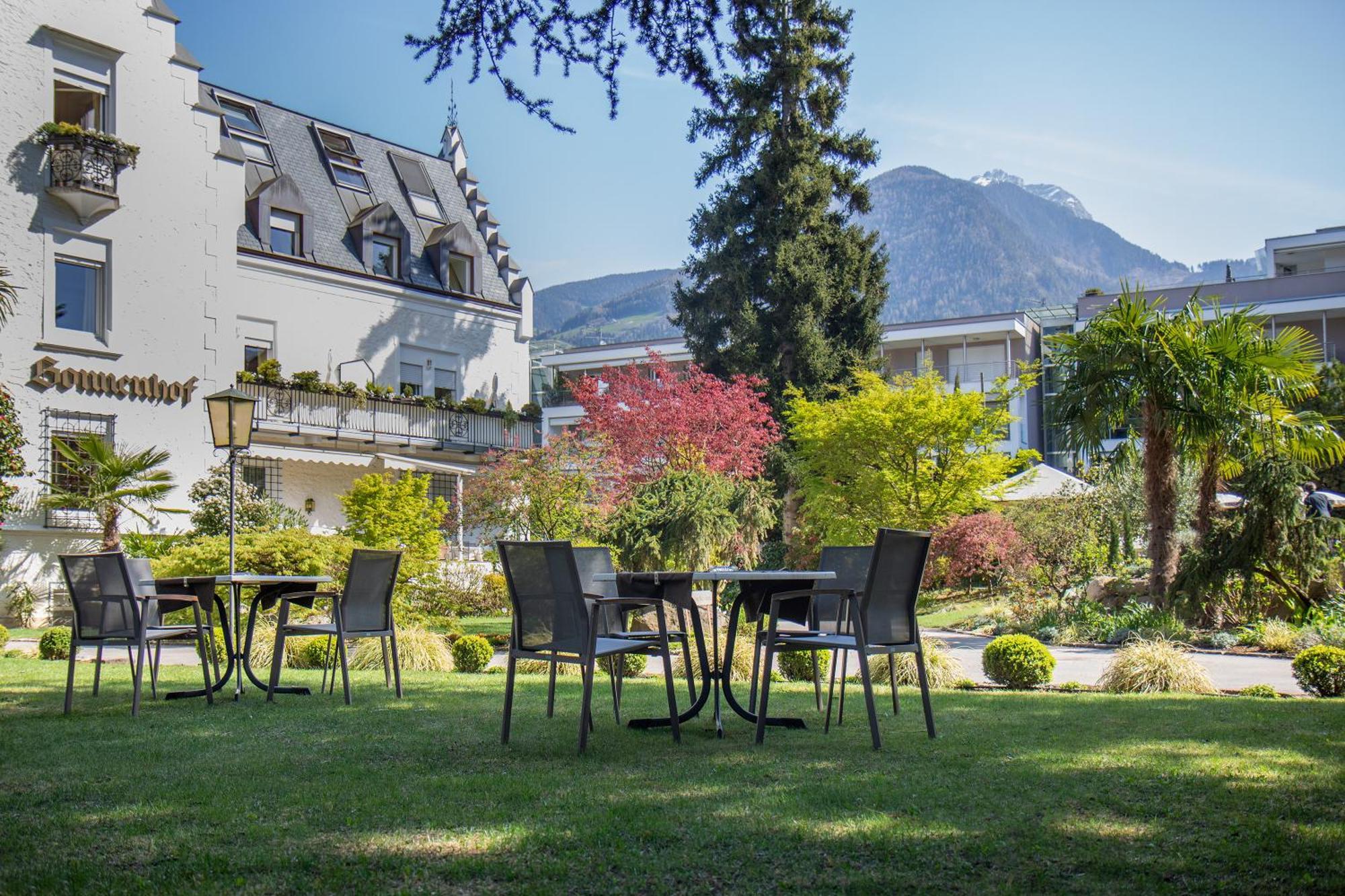 Hotel Sonnenhof Merano Eksteriør billede